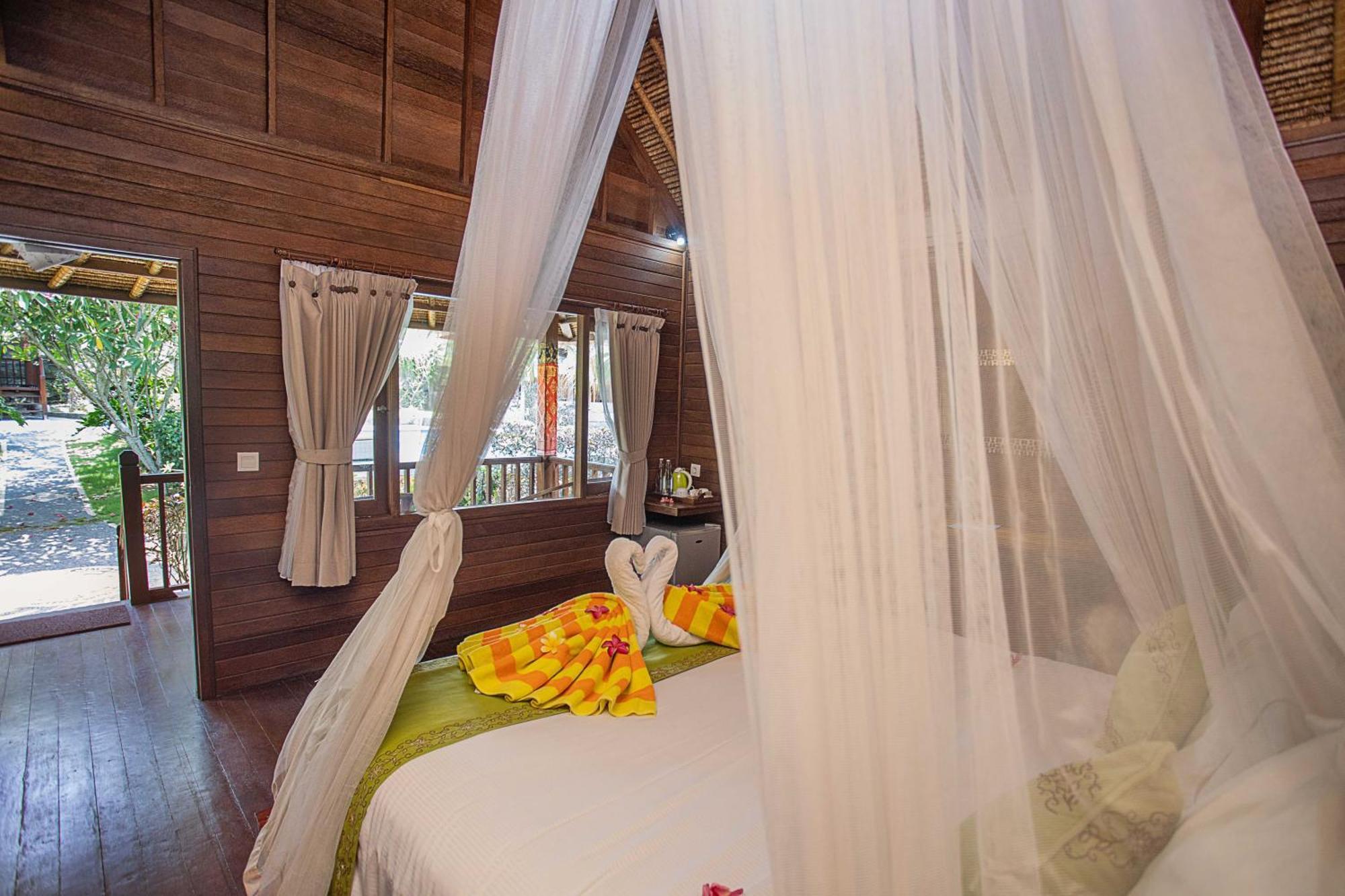 Lembongan Mantra Huts Exterior foto