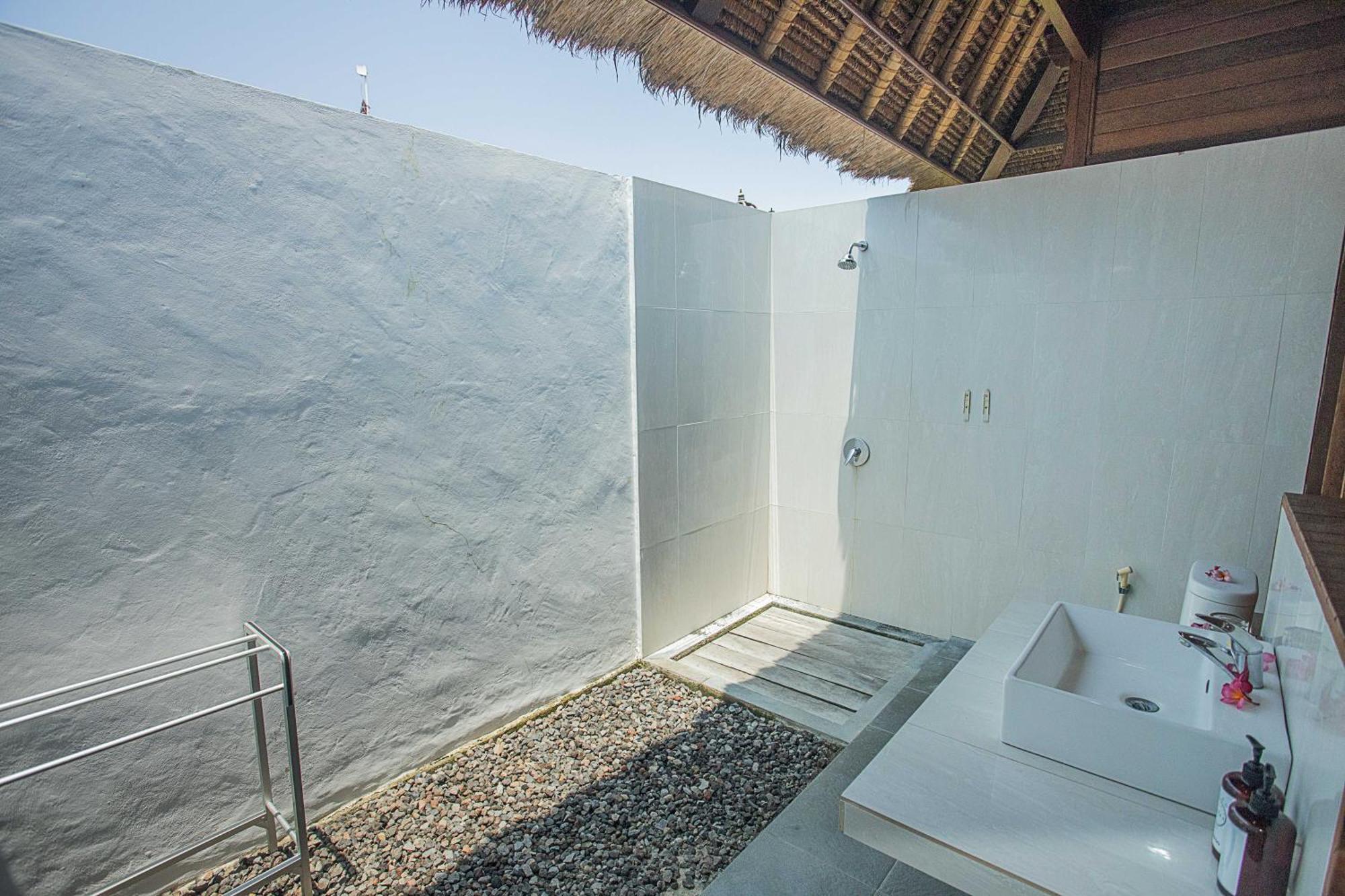 Lembongan Mantra Huts Exterior foto